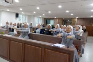 창설신부님 일기 세미나 발표(sr.루시아)