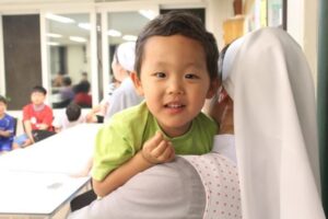 성심원의 막내 태환이의 모습...